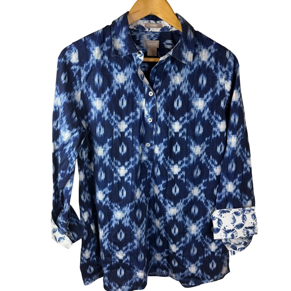 Chico's No Iron Button Down Shirt Womens Size 10 Batik Blue White Print Roll Tab